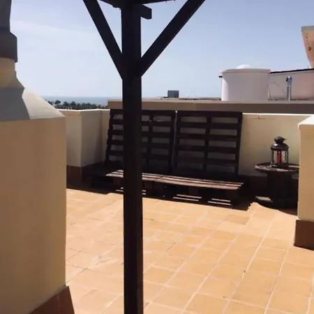 Live Terraza Y Piscina *