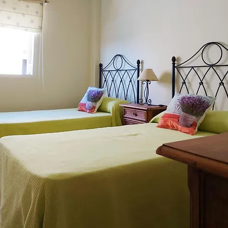 Live Terraza Y Piscina Апартаменты